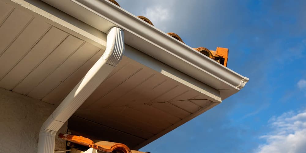 seamless gutter services Akron and Hartville
